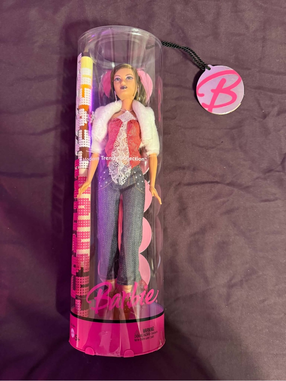 Barbie Fashion Fever Brunette Modern Trends Collection J1332 NRFB Mattel Millie